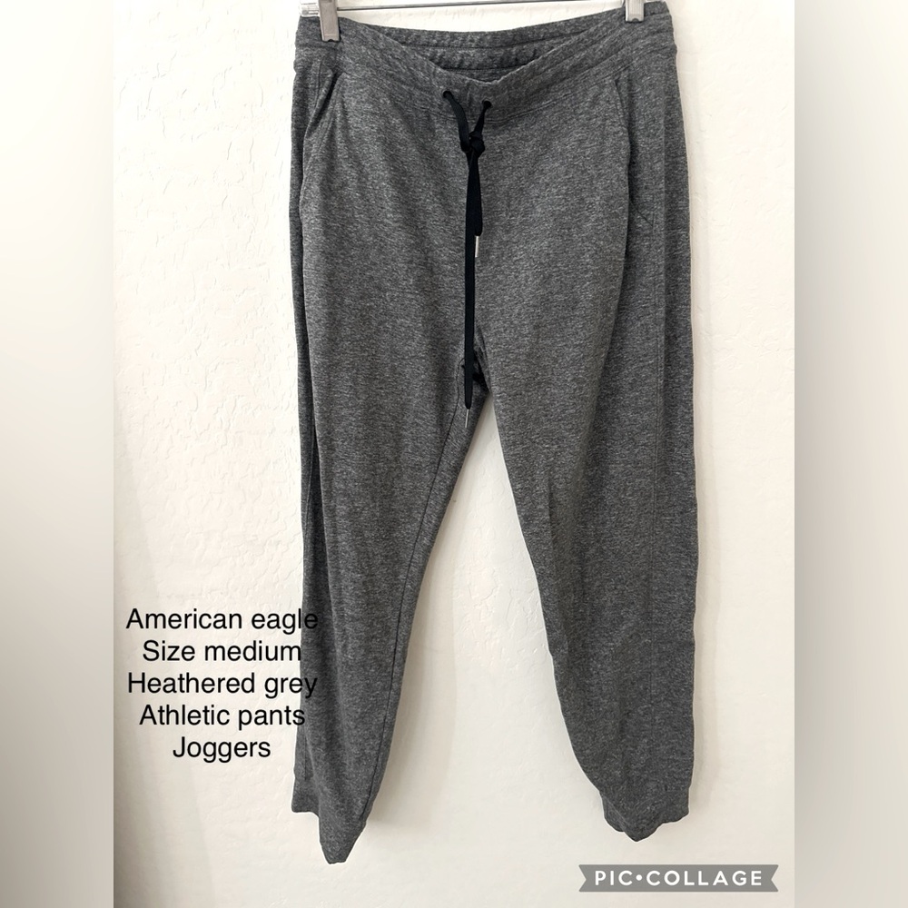 American eagle size medium jogger